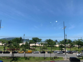 Dois dormitórios frente ao mar